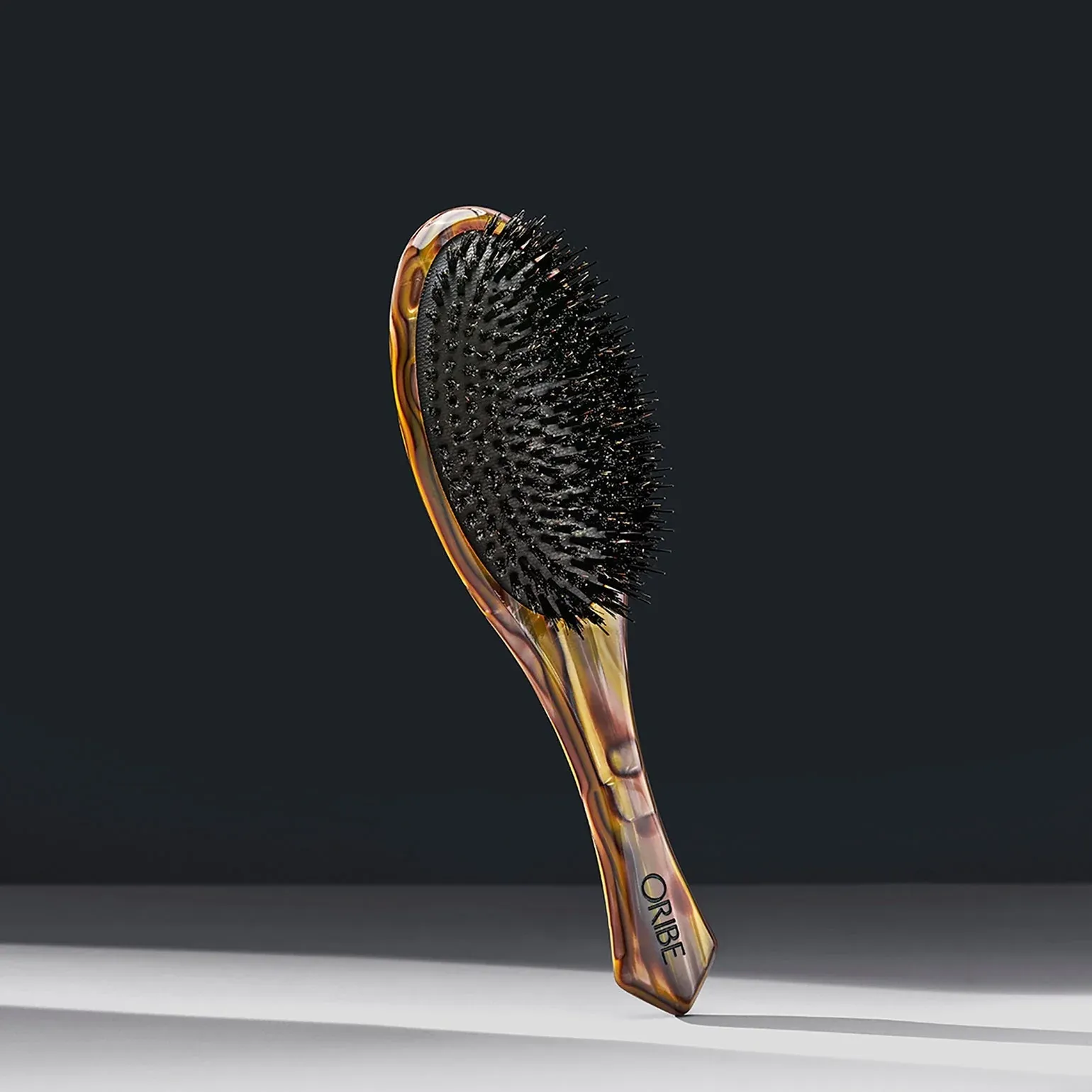 Brosse plate